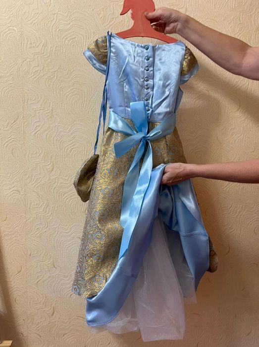 Платья ручной работы.