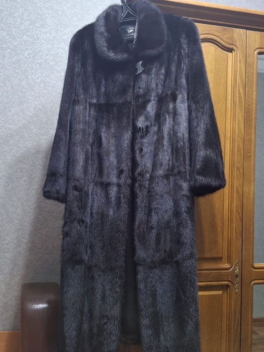 Шуба норковая в хорошем состоянии