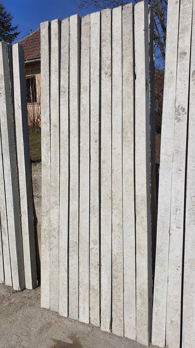 Stalpi/spalieri din beton cu armatura sudata cu etrier 180-200-240 cm