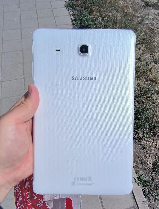 Продам планшет Samsung