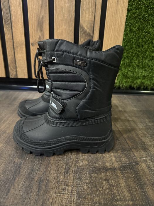 Детски апрески TRESPASS