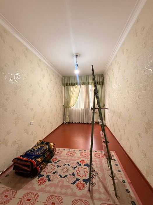 Срочноо
Юнусабад 11кв 3/3/4
Торец