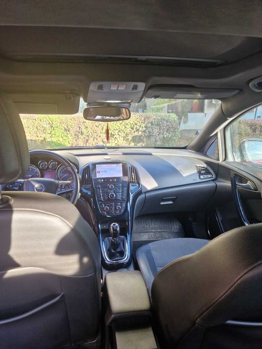 OPEL Astra 2010 — imagine 4