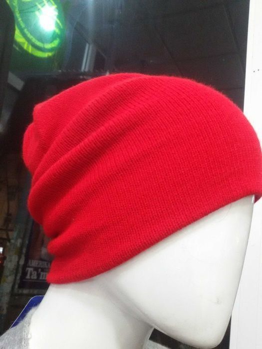 Тукув  машинками сотилади.Продается вязальная машинка