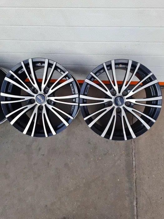Джанти OZ с Гуми за HONDA TOYOTA KIA HYUNDAI MAZDA R17 5x114.3 ET45 8J