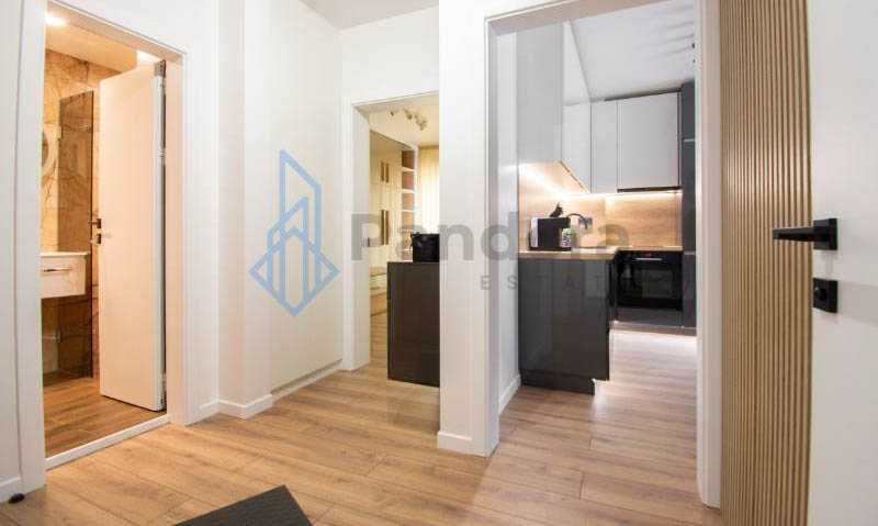 Дава се под наем Тристаен апартамент в София, Кръстова вада - 90 кв.м за 950 € - Снимка #9