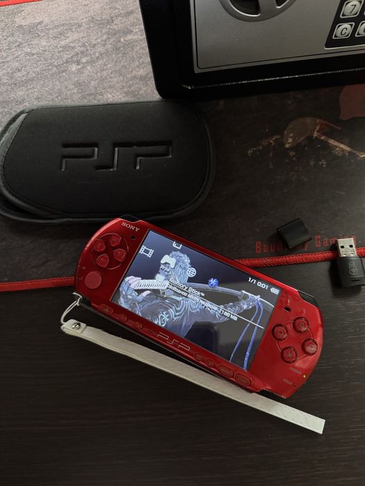 Psp 3000 прошитая/оригинальная