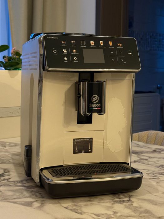 Vand espressor automat de cafea Saeco GranAroma