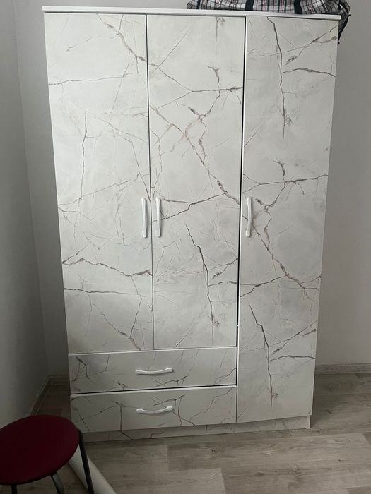 Шкафы сатылады новый