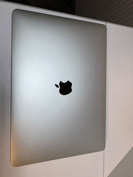Продам macbook air as