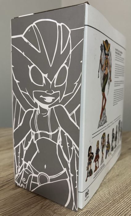 DC Collectibles Artists Alley Hawkgirl By Chrissie Zullo Vinyl Figure (нова)