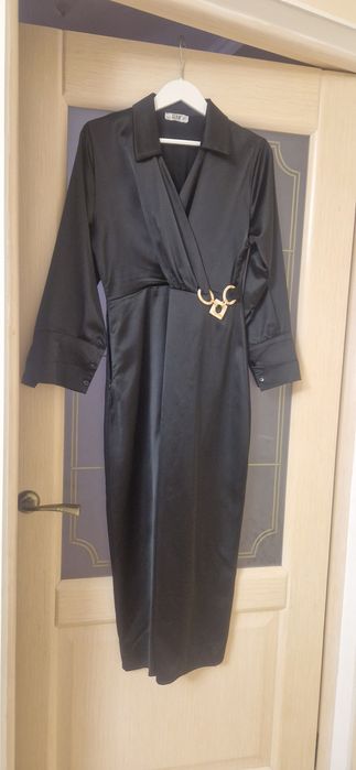 Платье вечернее черное