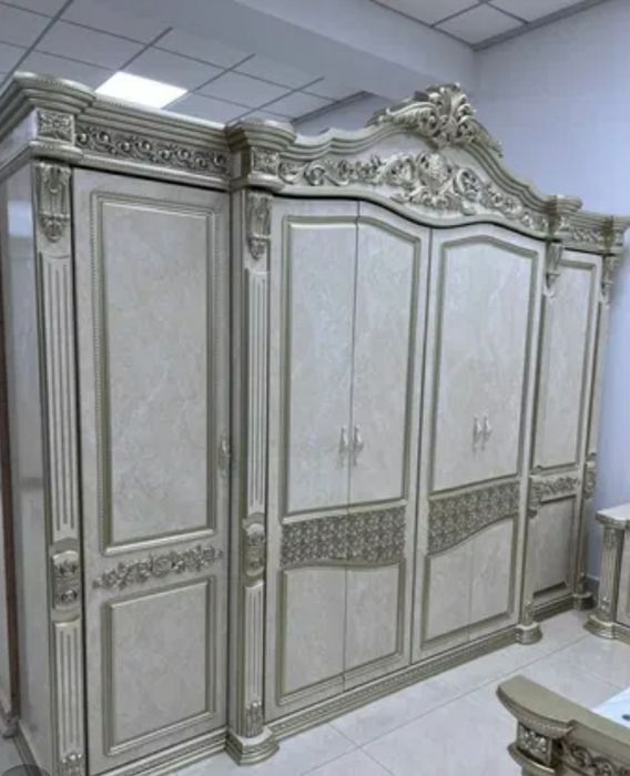 Услуга мебельщика перевозка мебели и разборка сборка мебели