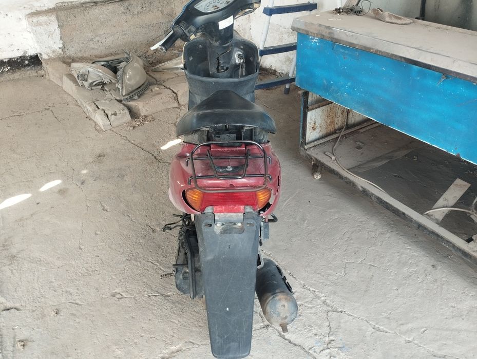 Продаю Honda Dio AF34