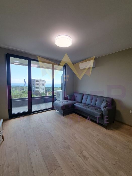 Дава се под наем Четиристаен апартамент в Варна, Бриз - 140 кв.м за 2000 € - Снимка #3