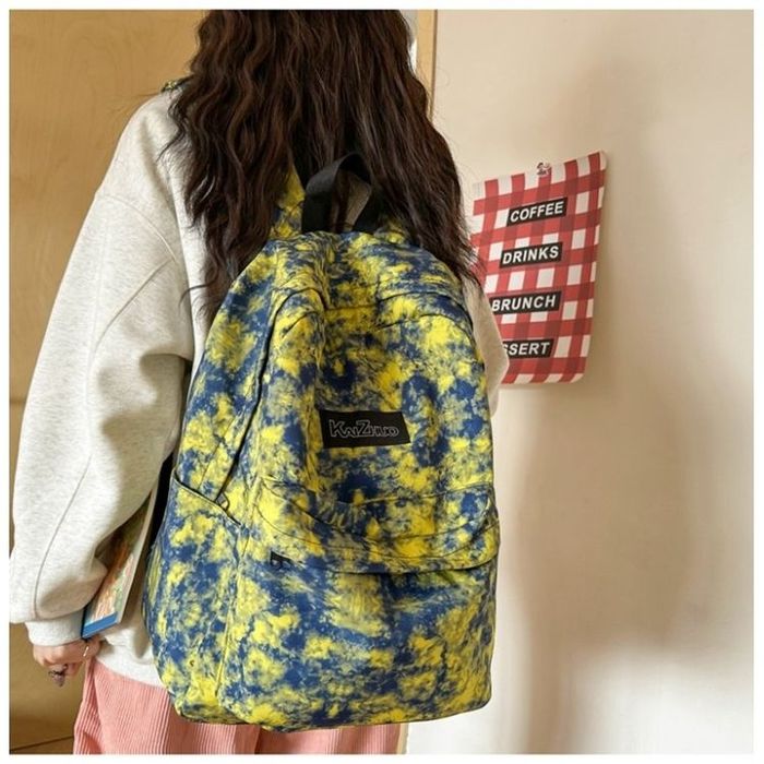 Рюкзак женский мужской молодежный водонепроницаемый вместительный