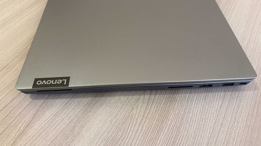 продам Ноутбук Lenovo ThinkPad