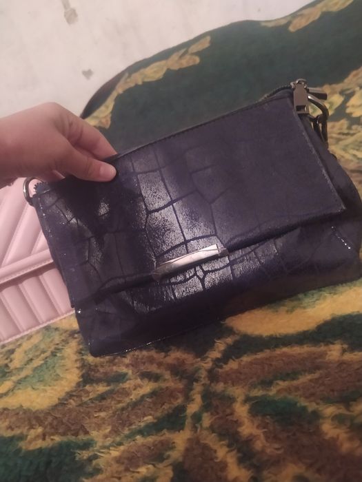 Продам сумки три вида