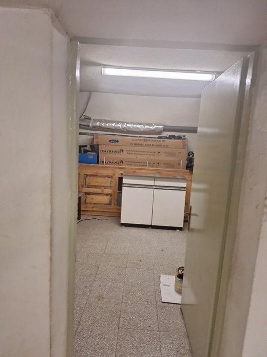 Дава се под наем Офис в София, Иван Вазов - 120 кв.м за 1500 € - Снимка #10