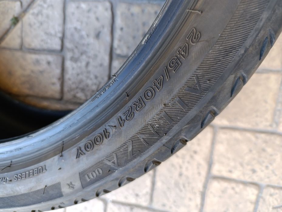 Летни гуми Bridgestone 245/40/21 275/35/21