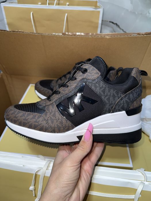 Pantofi Michael Kors