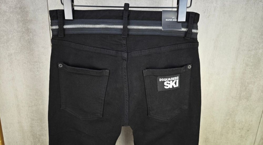 Oferta-Discount-Reducere-Promotie-Blugi-Jeans-Dsquared2-Negru-Premium