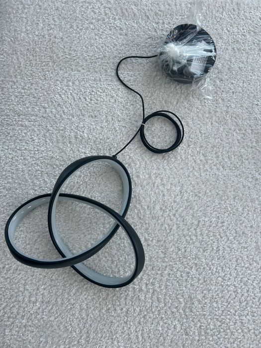 Lustră LED suspendata, cercuri
