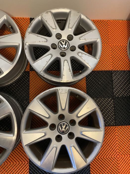 Jante originale Volkswagen Touran/ Passat / Golf /Jetta pe 16