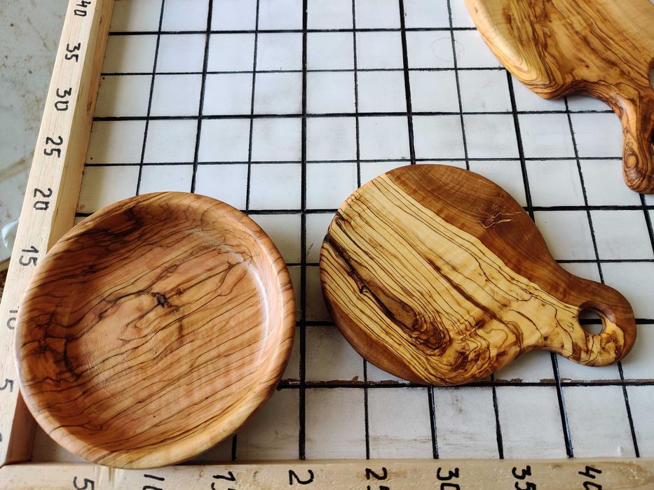 Купи, дъски за сервиране, хаванчета от маслиново дърво