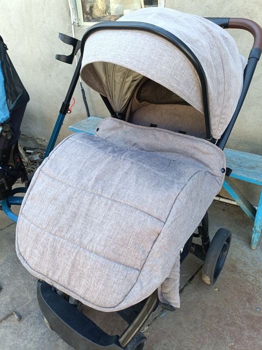 Продам детскую  коляску