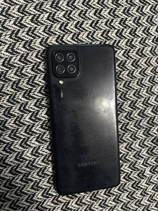 Самсунг А22 б/у на 4gb/64gb