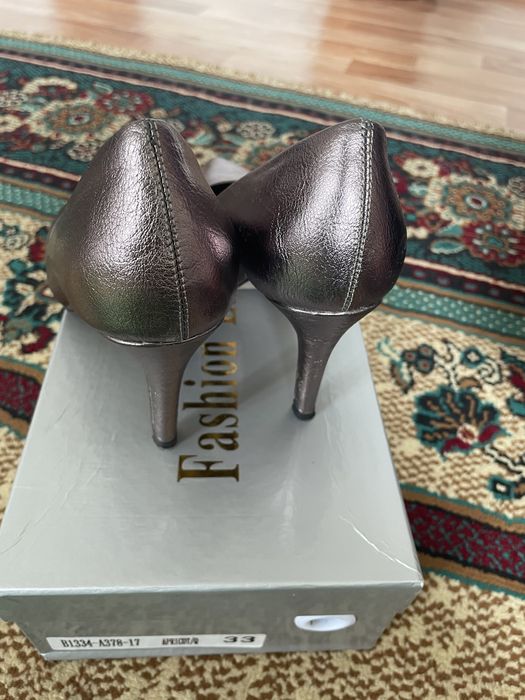 Продам туфли