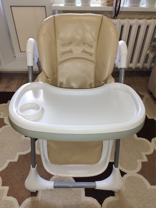 Стул для кормления