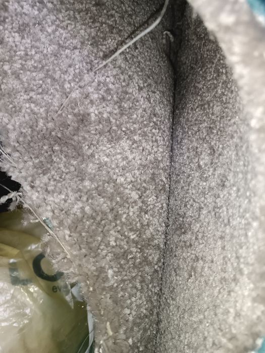 Новый ковролин светло серый цвет .ворс-1см