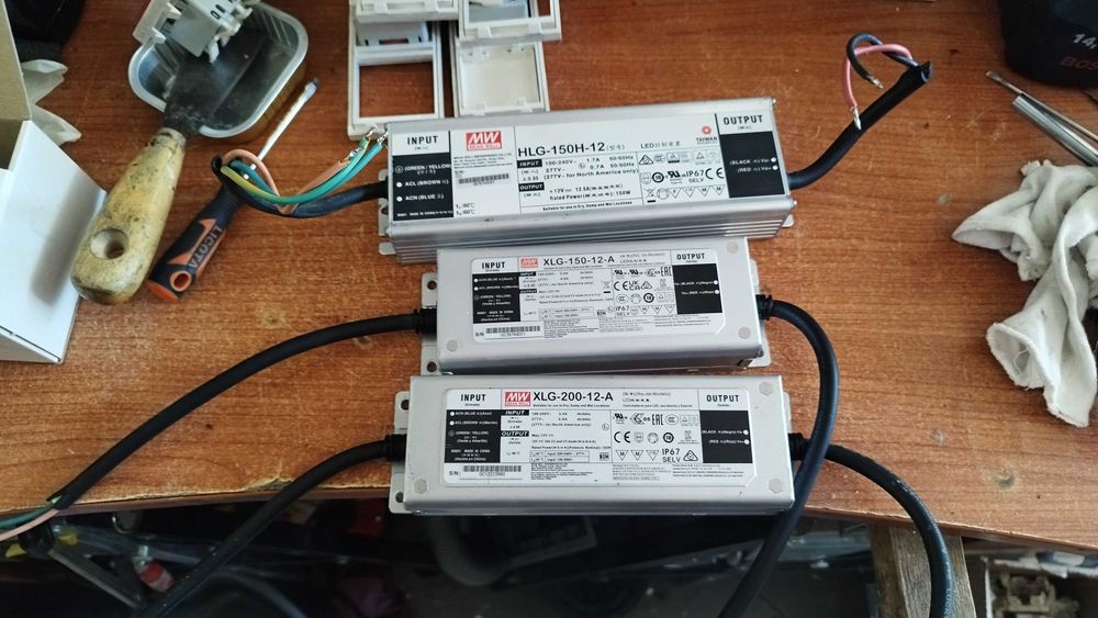 MEAN WELL XLG-200 - 150 и HKG -150 - захранващи блокове - LED драйвери
