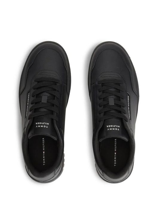 Кроссовки 42 tommy hilfiger