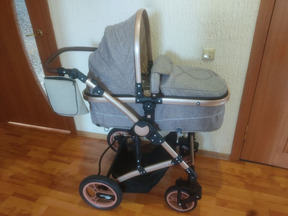 Коляска-трансформер