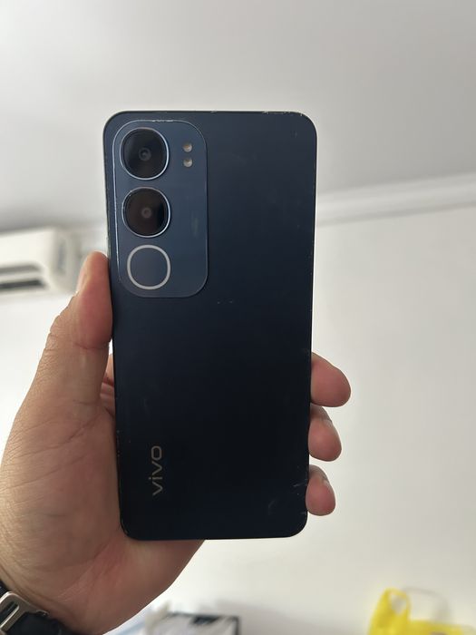 Смартфон VIVO Y19s
