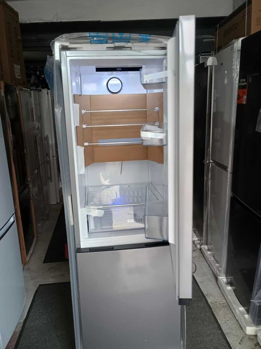 Нов Хладилник с фризер BEKO-БЕКО 186.5 см No Frost Harvest Fresh