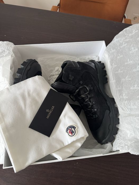 Bocanci incaltaminte Moncler