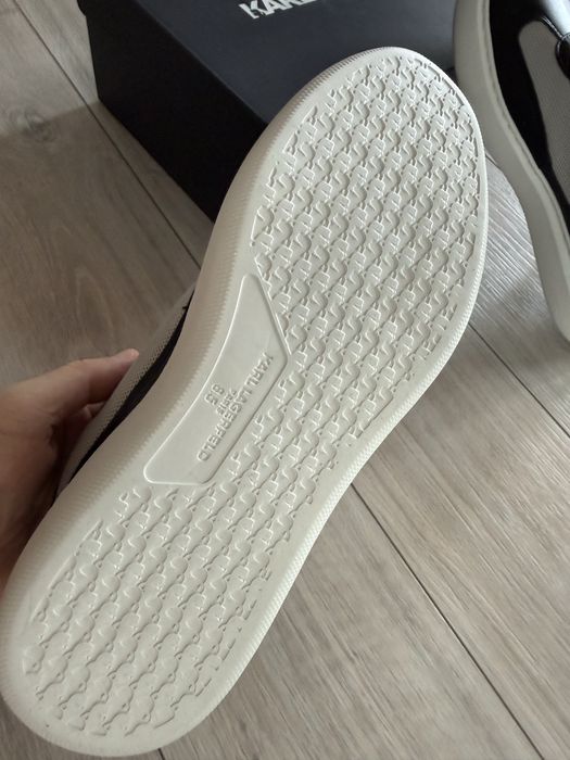 Adidasi sneckears Karl Lagerfeld Paris Limited noi originali nu nike