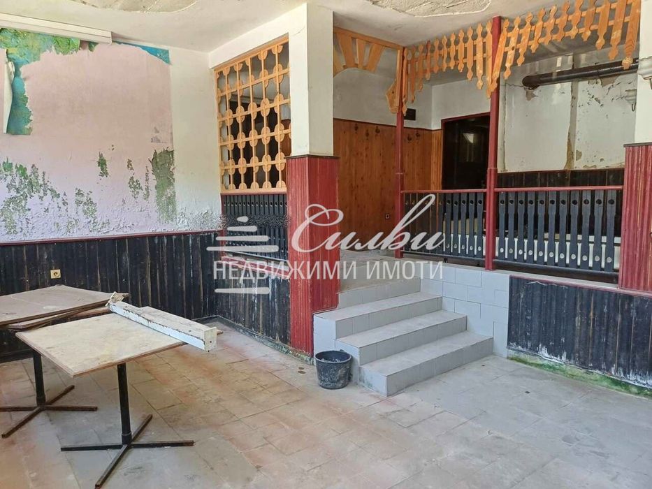 ТУХЛЕНА самостоятелна къща с ДВОР - кв. Дивдядово