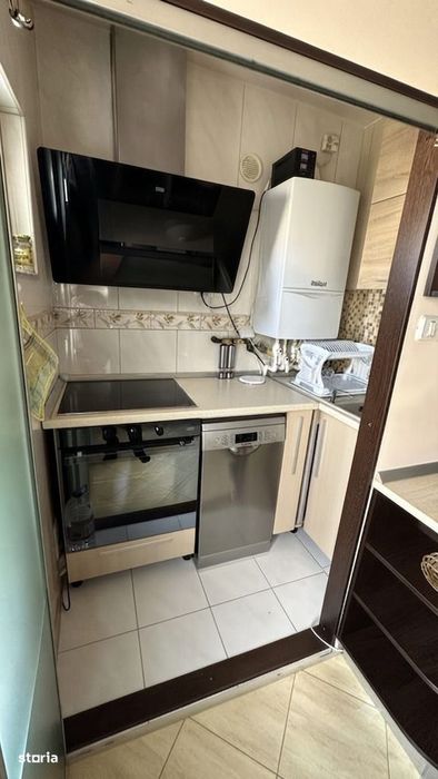 Parcare Privata-Zona Centrala-Masina de Spalat Vase