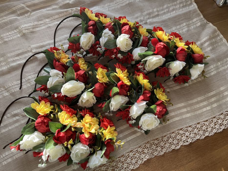 Диадема с цветя за народни танци