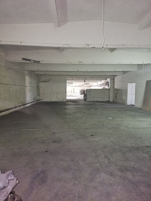 Spații de închiriat