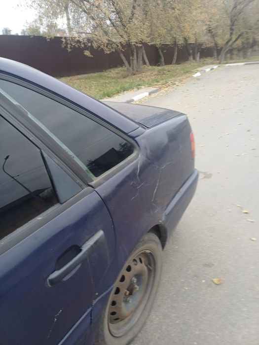 Продам машину Фольксваген Пассат