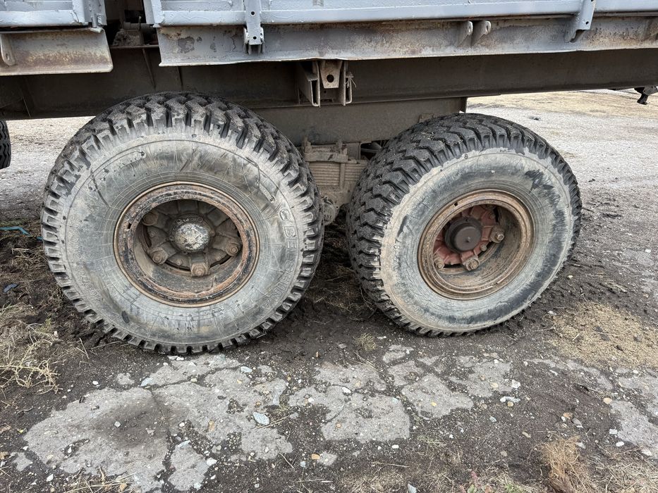 Прицеп ПТС-9 Зерновоз
