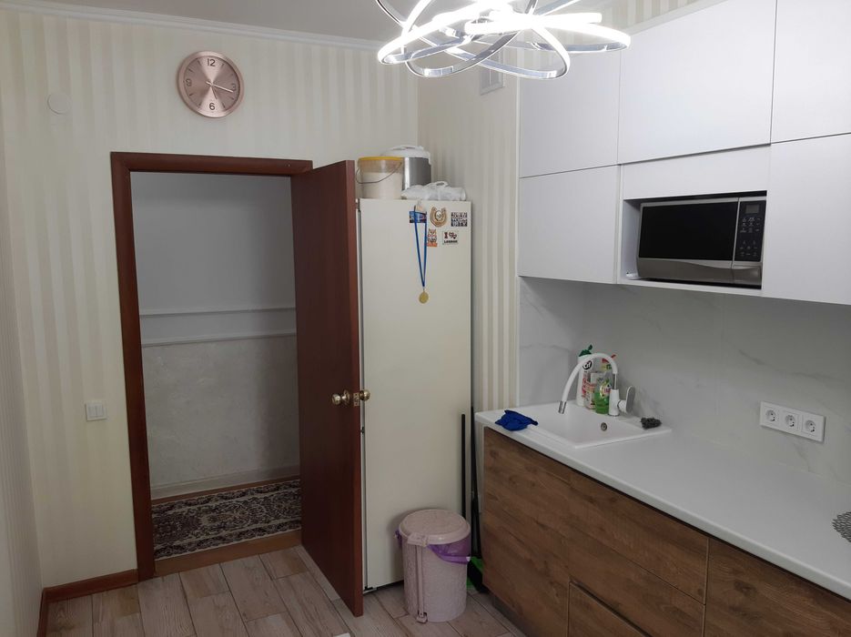 Продам  3-х комнатную квартиру