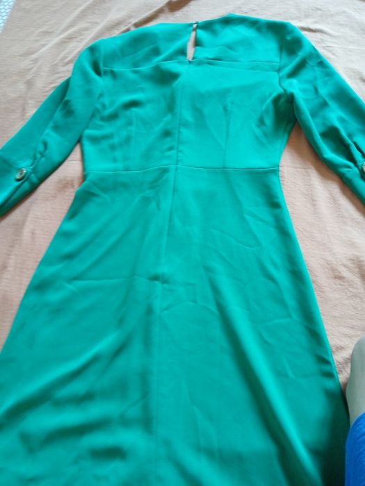Женское платье в отличном состоянии