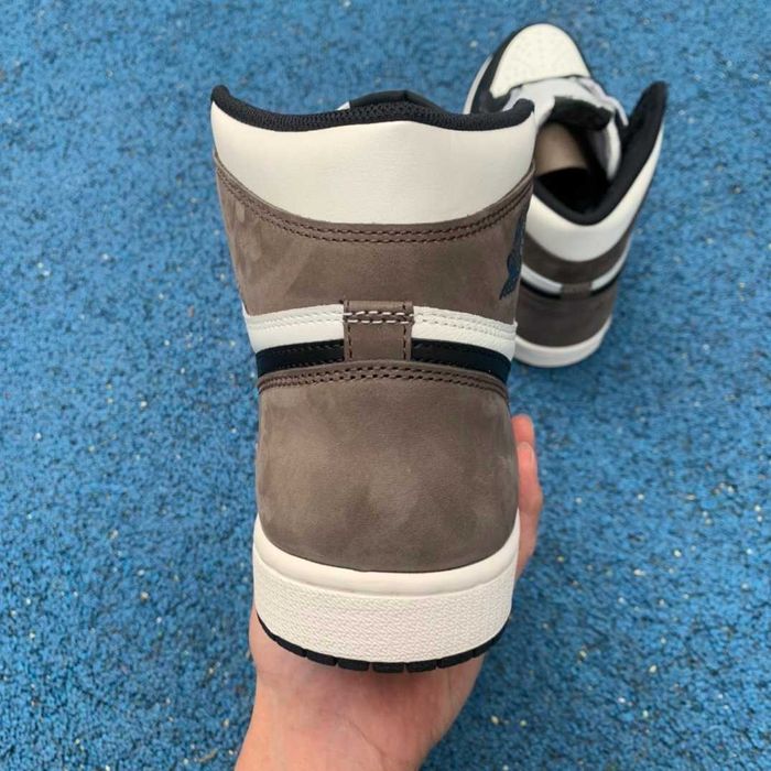 Air Jordan 1 Retro High 'Dark Mocha' - Toate Marimile